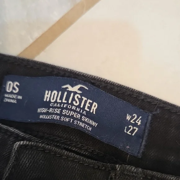 Hollister Black Skinny Jeans Stretch Denim - Picture 2 of 5